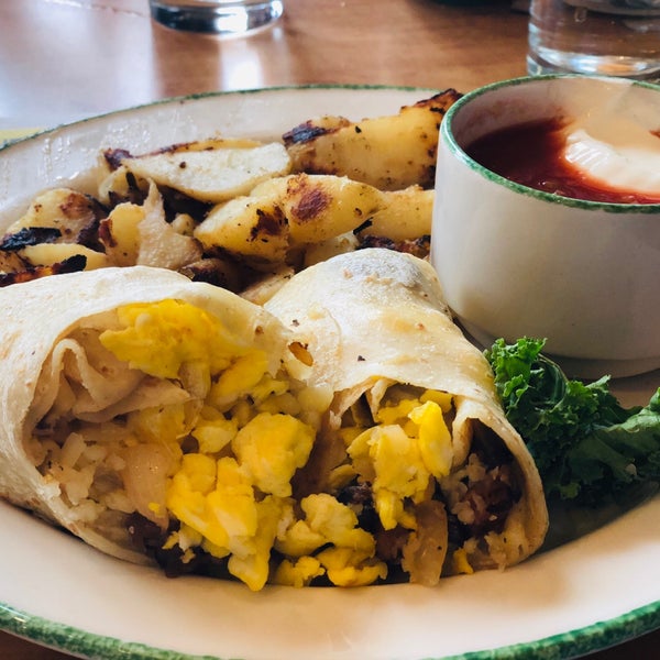 Cora Breakfast Spot in Mississauga