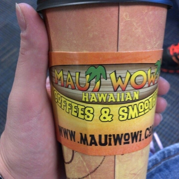 Photo taken at Maui Wowi Hawaiian Coffee &amp; Smoothies by Misty B. on 10/27/2013