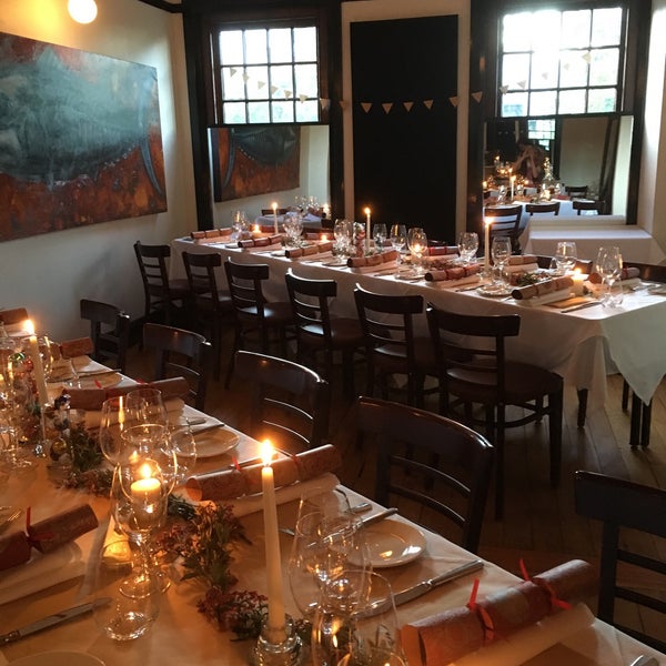 Four In Hand Dining Room 2 tips