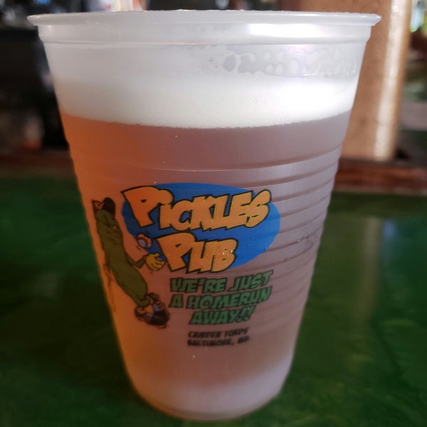 Foto tirada no(a) Pickles Pub por Jill N. em 7/13/2018