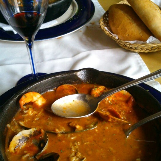 5/19/2013 tarihinde Gustavo U.ziyaretçi tarafından Restaurante La Finca Española'de çekilen fotoğraf