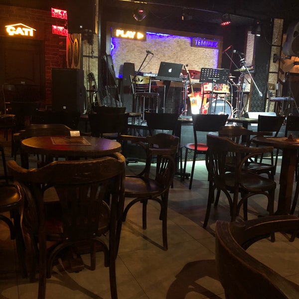 12/28/2019にSELÇUK DİDİMがTemmuz Barで撮った写真