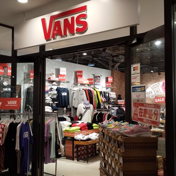 vans outlet portland, Off 74%, www.scrimaglio.com