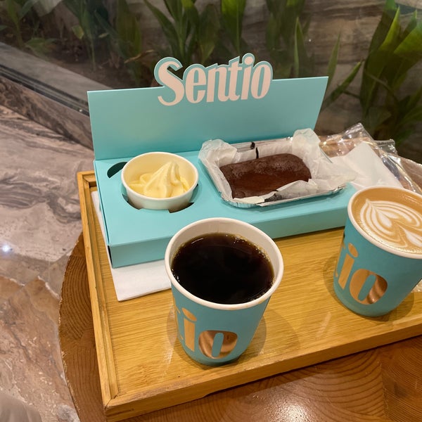 Foto tirada no(a) Sentio Cafe por فهد ف. em 5/2/2024