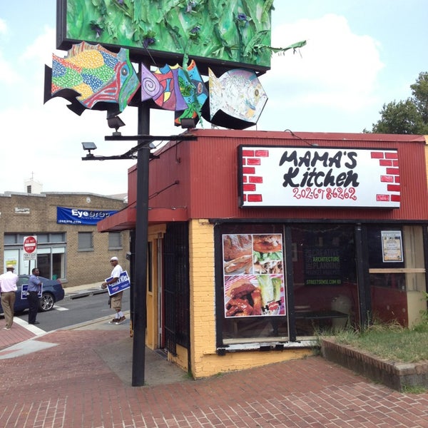 8/27/2013にRuss P.がMama&#39;s Pizza Kitchenで撮った写真
