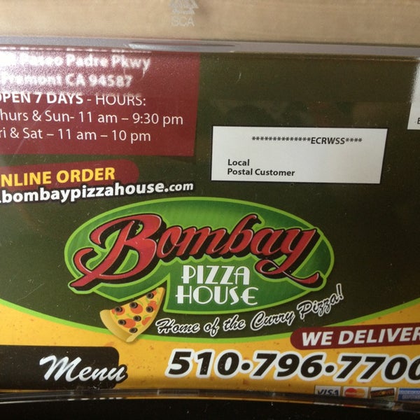 รูปภาพถ่ายที่ Bombay Pizza House โดย Juan L. เมื่อ 5/27/2013