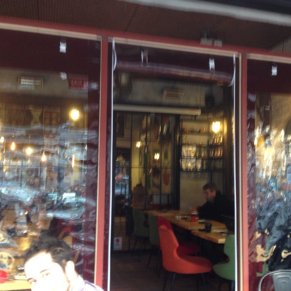 Photo taken at Cafe Noir Beşiktaş by Taner K. on 11/17/2016