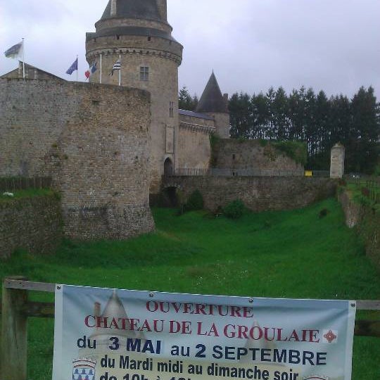 Photo taken at Château de la Groulais by Jerome O. on 5/8/2013