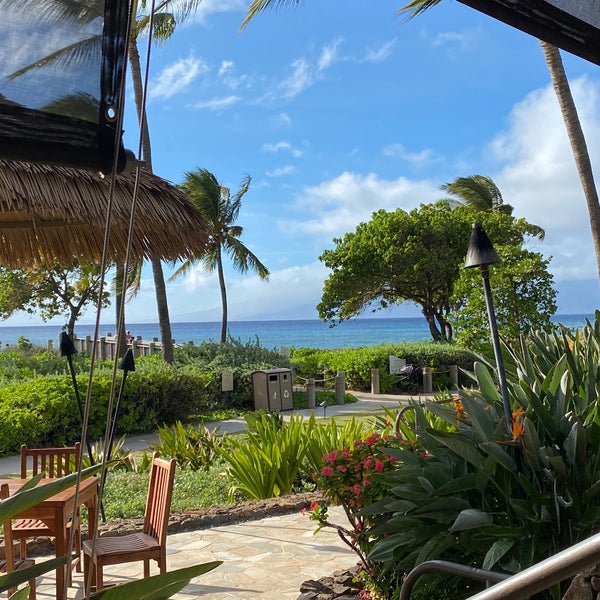 รูปภาพถ่ายที่ Duke&#39;s Beach House โดย Catherine เมื่อ 10/15/2021