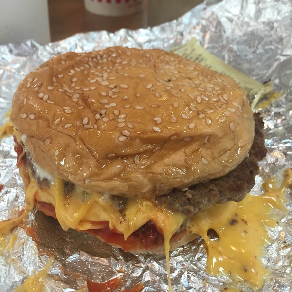 Photo taken at Five Guys by Mishary on 11/1/2015