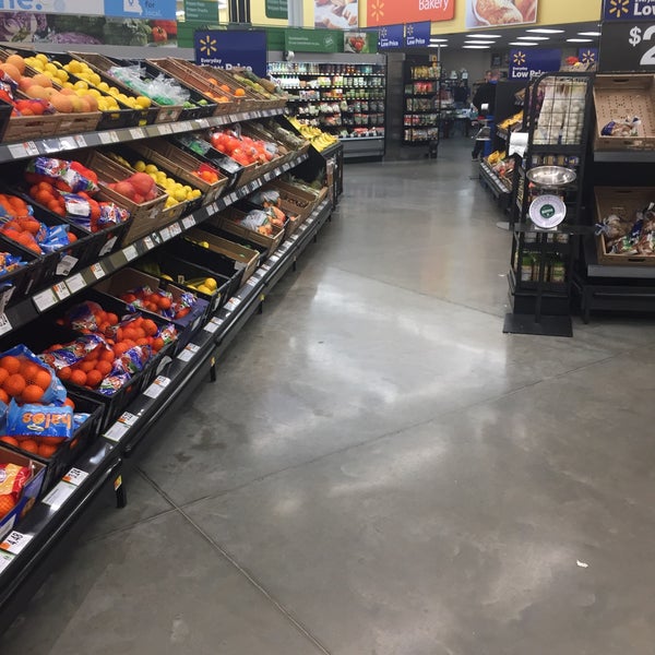 Walmart Supercenter High Ridge, MO