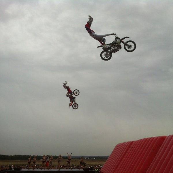 Photo taken at Adrenaline FMX Rush Moscow by Liza S. on 8/31/2013