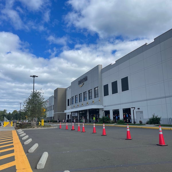 Amazon BDL3 Almacén en North Haven