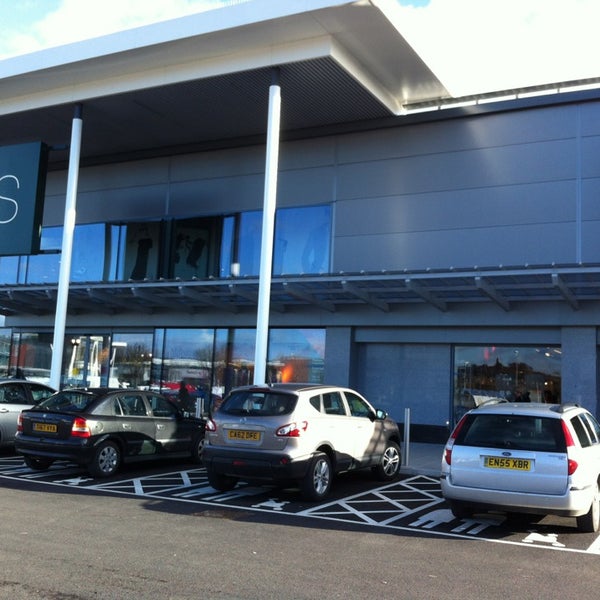 50+ Marks and spencer spytty