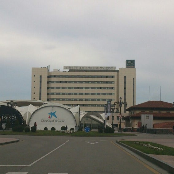 3/4/2013에 Lucía L.님이 AC Hotel Oviedo Forum에서 찍은 사진