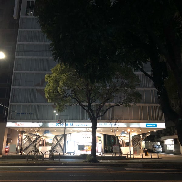 ミッドランドスクエア前バス停 笹島町 中村区名駅4