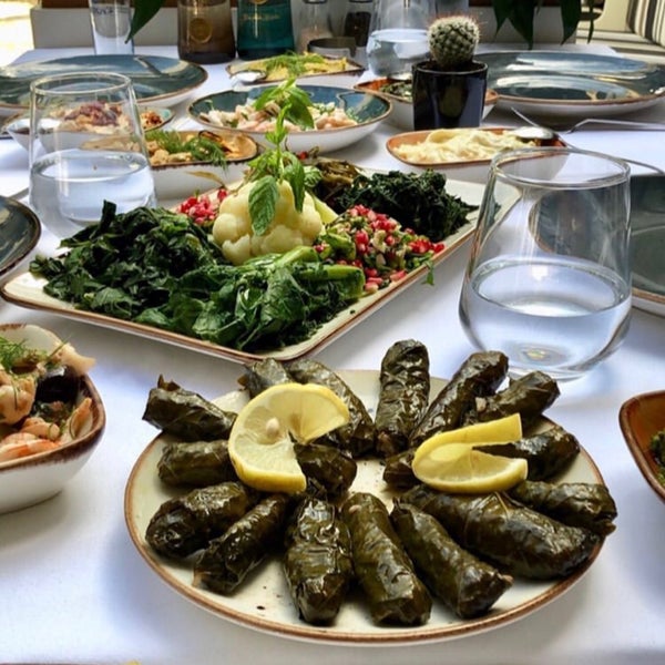 Photo taken at Moshonis Balıkçısı İsmail Chef by MOSHONİS BALIKCISI CHEF İ. on 9/15/2019