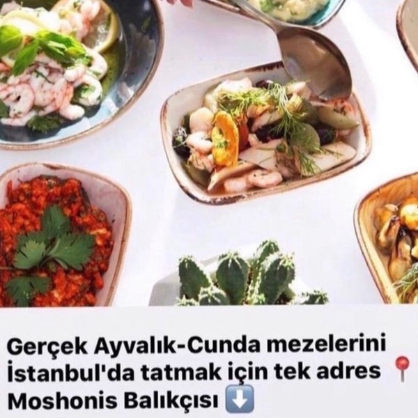 รูปภาพถ่ายที่ Moshonis Balıkçısı İsmail Chef โดย MOSHONİS BALIKCISI CHEF İ. เมื่อ 12/5/2023
