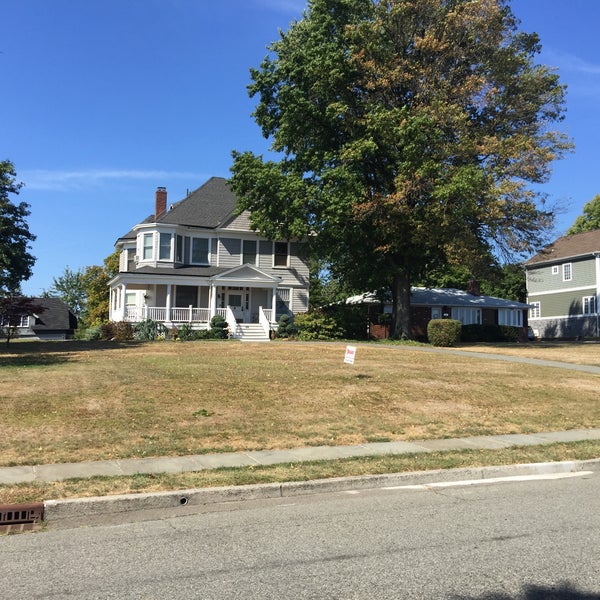 Sewaren Waterfront Scenic Lookout