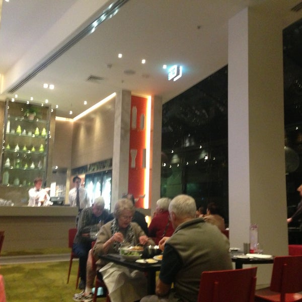 Photos At River Room Crown Casino 8 Whiteman St