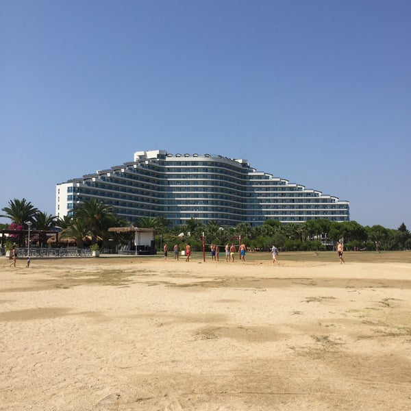 Photo taken at Venosa Beach-Resort &amp; Spa by Gökhan K. on 9/5/2019