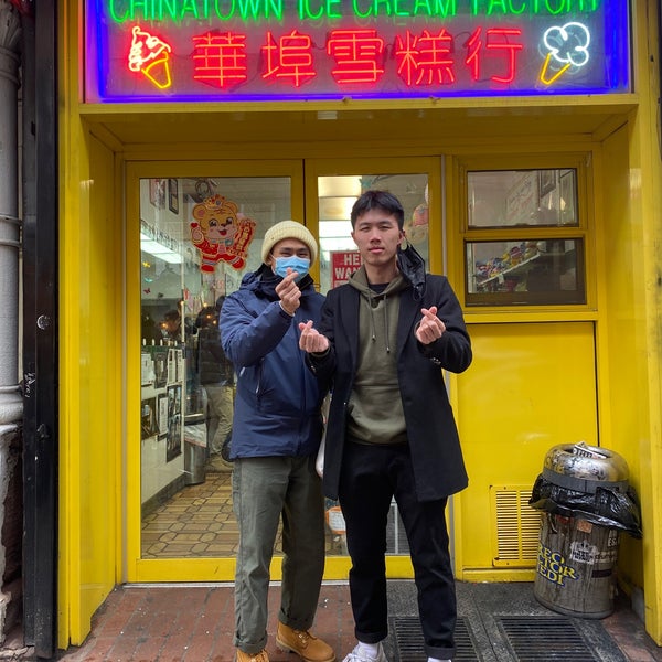 3/12/2022 tarihinde Catherine C.ziyaretçi tarafından The Original Chinatown Ice Cream Factory'de çekilen fotoğraf
