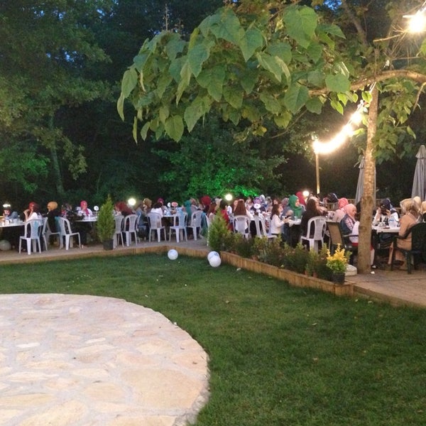 Photo taken at Cennetim Et&amp;Balık Restaurant by Bilqe M. on 5/29/2014