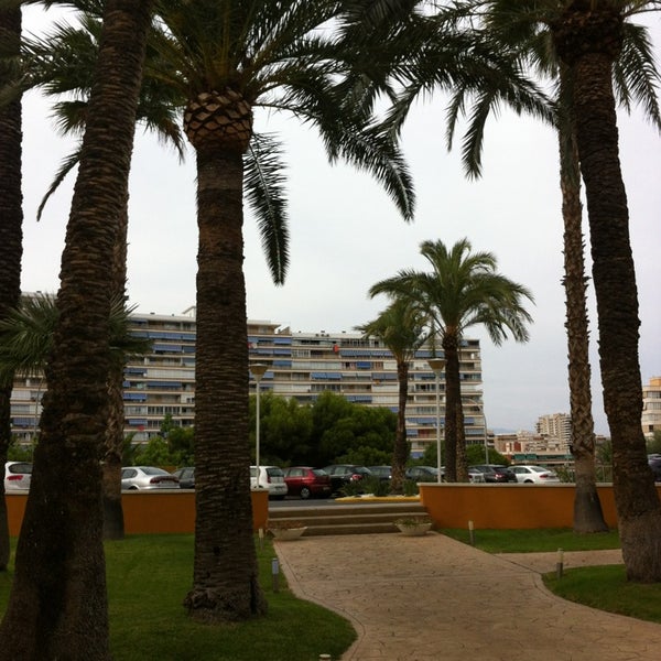 Foto scattata a Holiday Inn Alicante - Playa De San Juan da Татьяна Ш. il 9/8/2013