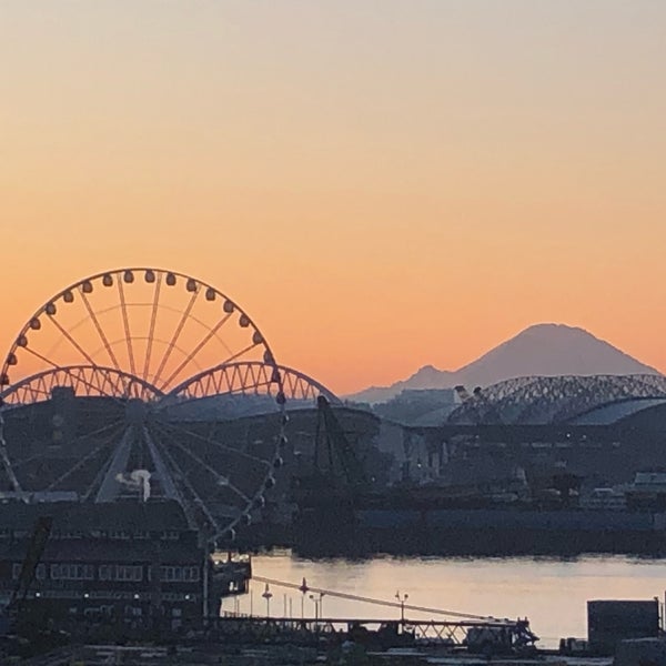 Das Foto wurde bei Seattle Marriott Waterfront von Claudiu O. am 11/30/2019 aufgenommen