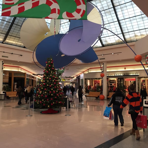 Berkshire Mall Shopping Mall