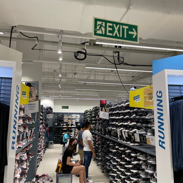 city square mall decathlon