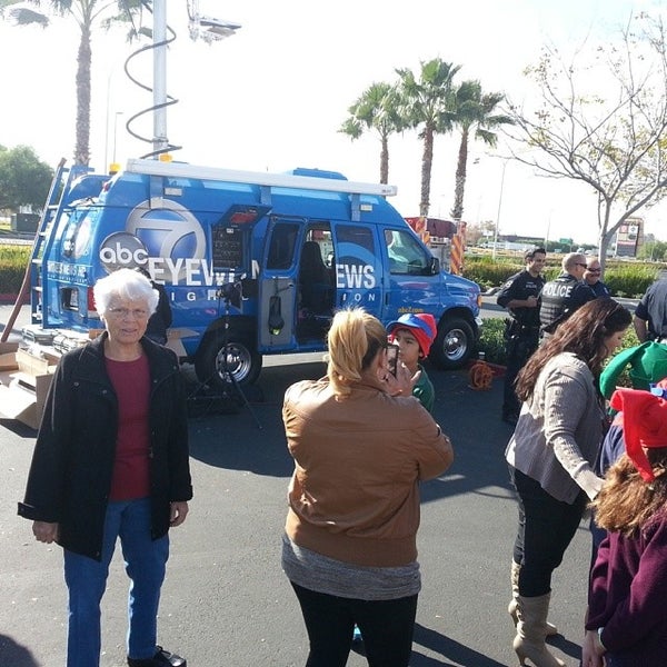 Photos at Mathis Brothers Furniture Ontario Center 8 tips from 902