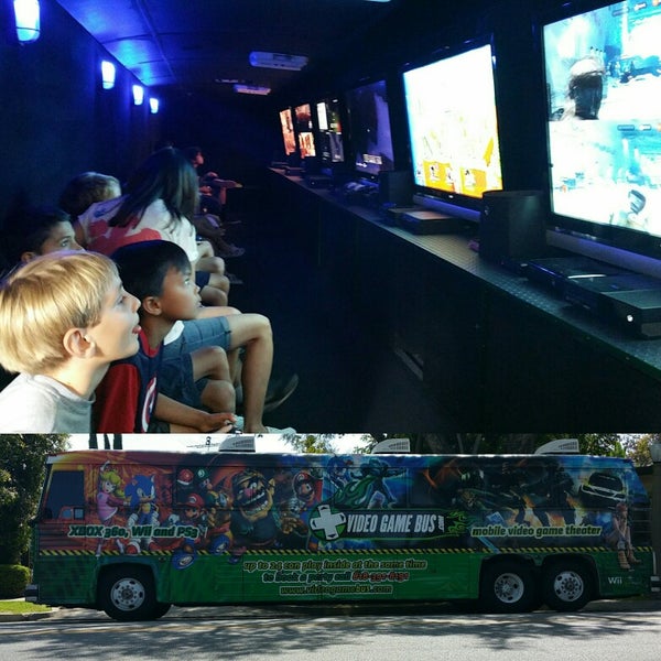 4/24/2016にRoy F.がVideo Game Busで撮った写真