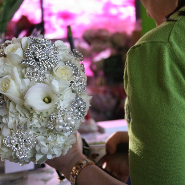 รูปภาพถ่ายที่ Rubia Flower Market โดย Rubia Flower Market เมื่อ 3/25/2014
