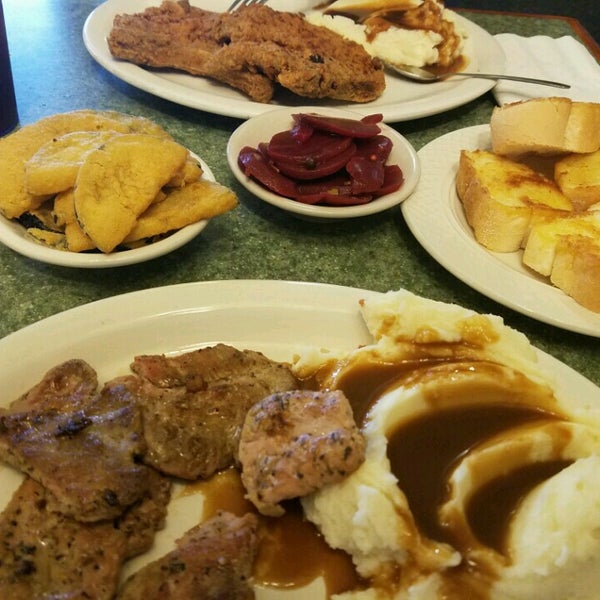 PancakesNThings Breakfast Spot