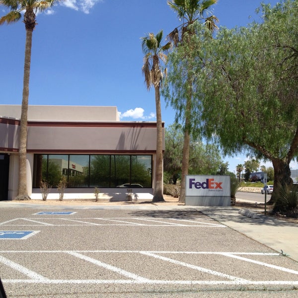 FedEx Ship Center Shipping, Freight, and Material Transportation