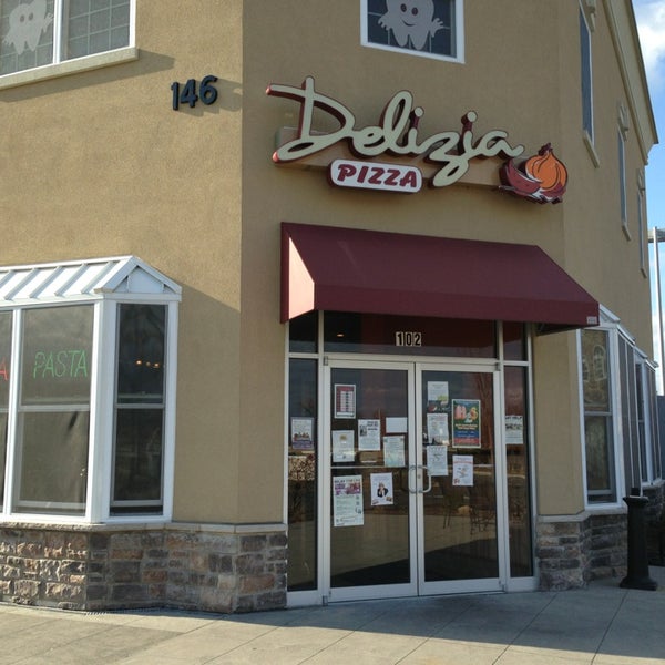 Delizia Pizza Pizza Place