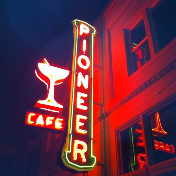 The Pioneer Bar in Susanville