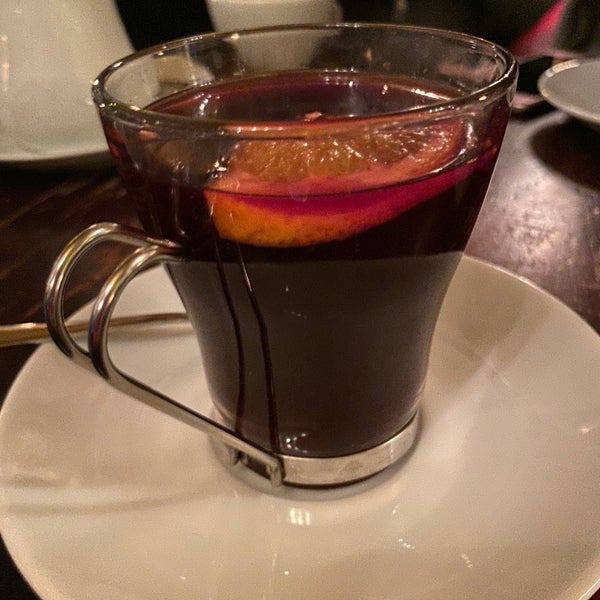 12/21/2019 tarihinde Ana P.ziyaretçi tarafından Café Charlot'de çekilen fotoğraf