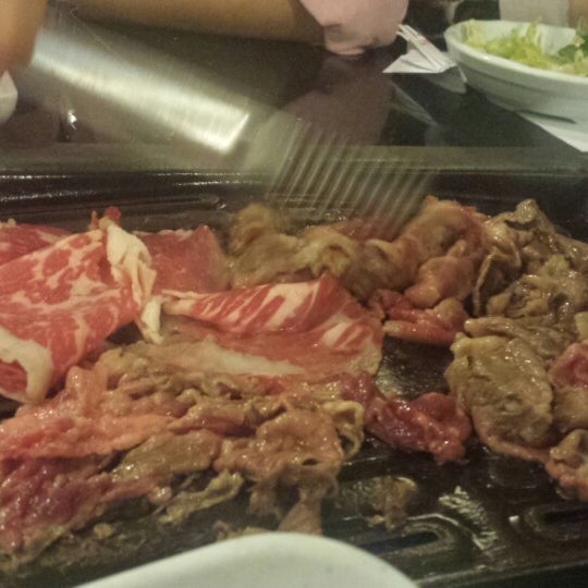 Foto tirada no(a) O Dae San Korean BBQ por Kaitlyn em 2/13/2015