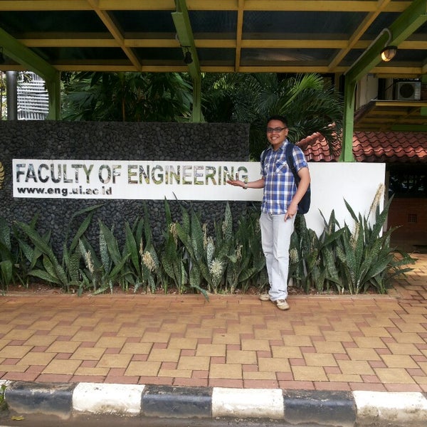 Ruang Rapat Chevron Gedung Dekanat Fakultas Teknik Ui Jakarta Jakarta