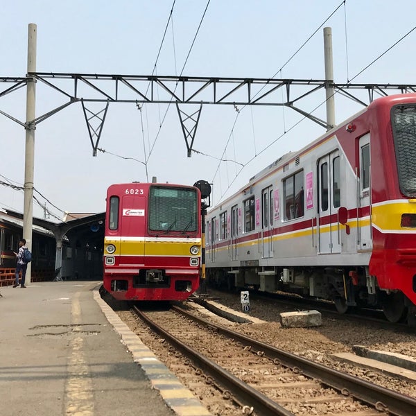 Foto scattata a Stasiun Jakarta Kota da hatsu@ il 9/4/2019