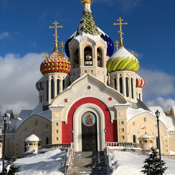 Храм Игоря Черниговского сверху