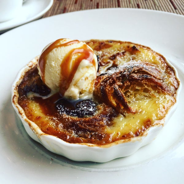 Chocolate croissant bread pudding was heavenly.