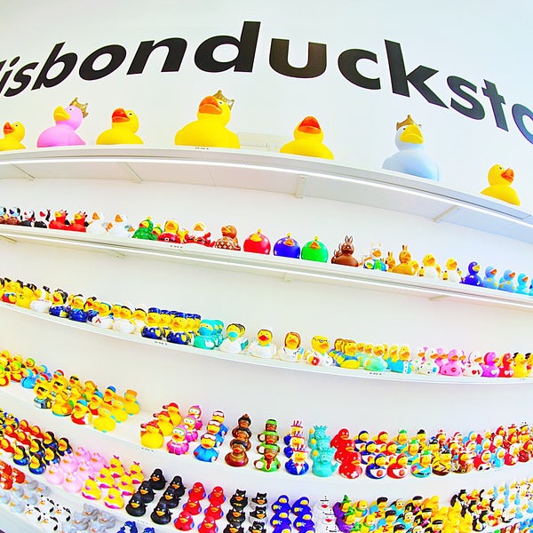 2/14/2018 tarihinde Lisbon Duck Storeziyaretçi tarafından Lisbon Duck Store'de çekilen fotoğraf