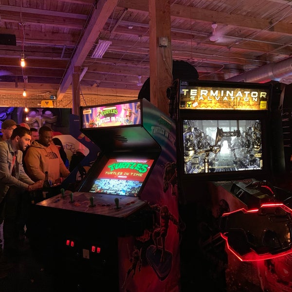 3/3/2019 tarihinde Victoria G.ziyaretçi tarafından Boxcar Bar + Arcade'de çekilen fotoğraf