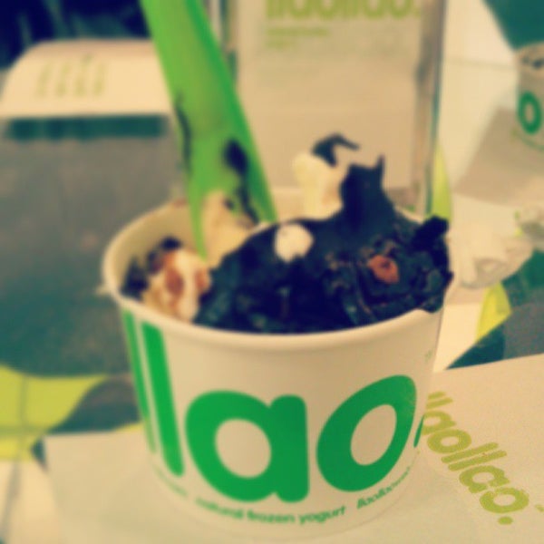 Photo taken at Llaollao by Ana C. on 4/30/2013
