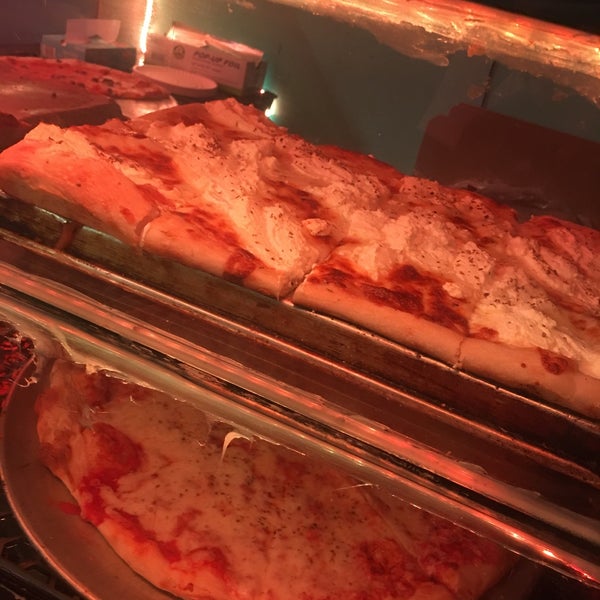 8/16/2018 tarihinde Shock Y.ziyaretçi tarafından Norbert&#39;s Pizza'de çekilen fotoğraf