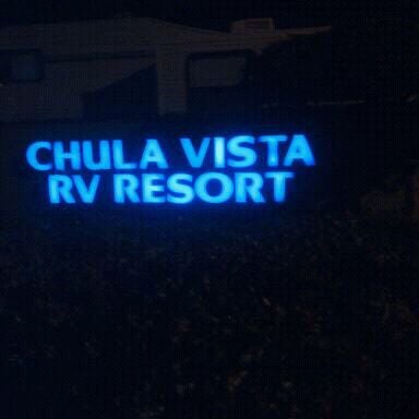 Foto tomada en Chula Vista RV Resort  por Guy L. el 3/21/2012