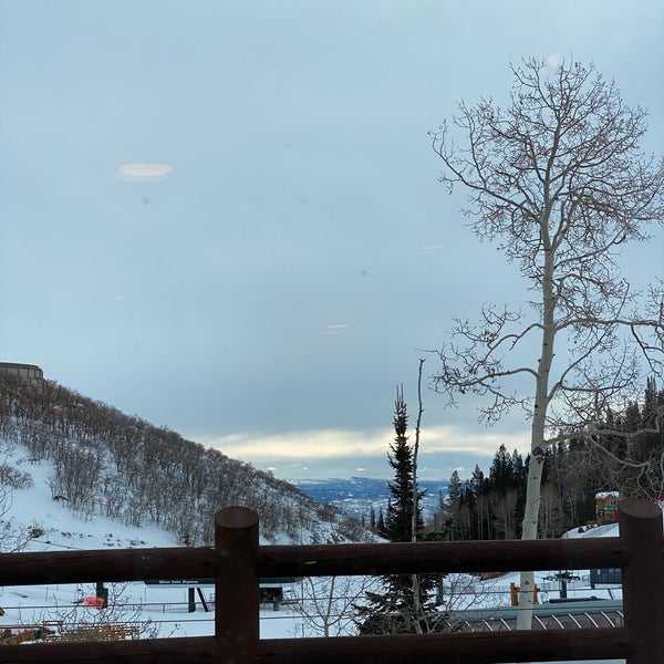 Foto tirada no(a) Stein Eriksen Lodge Deer Valley por Lockhart S. em 2/15/2020
